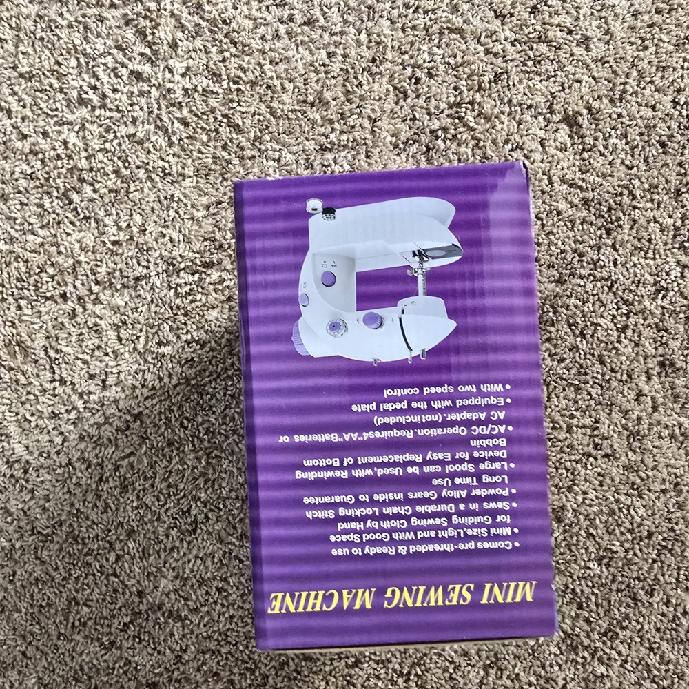 Mini Sewing Machine with Double Threads - Picture 3 of 3